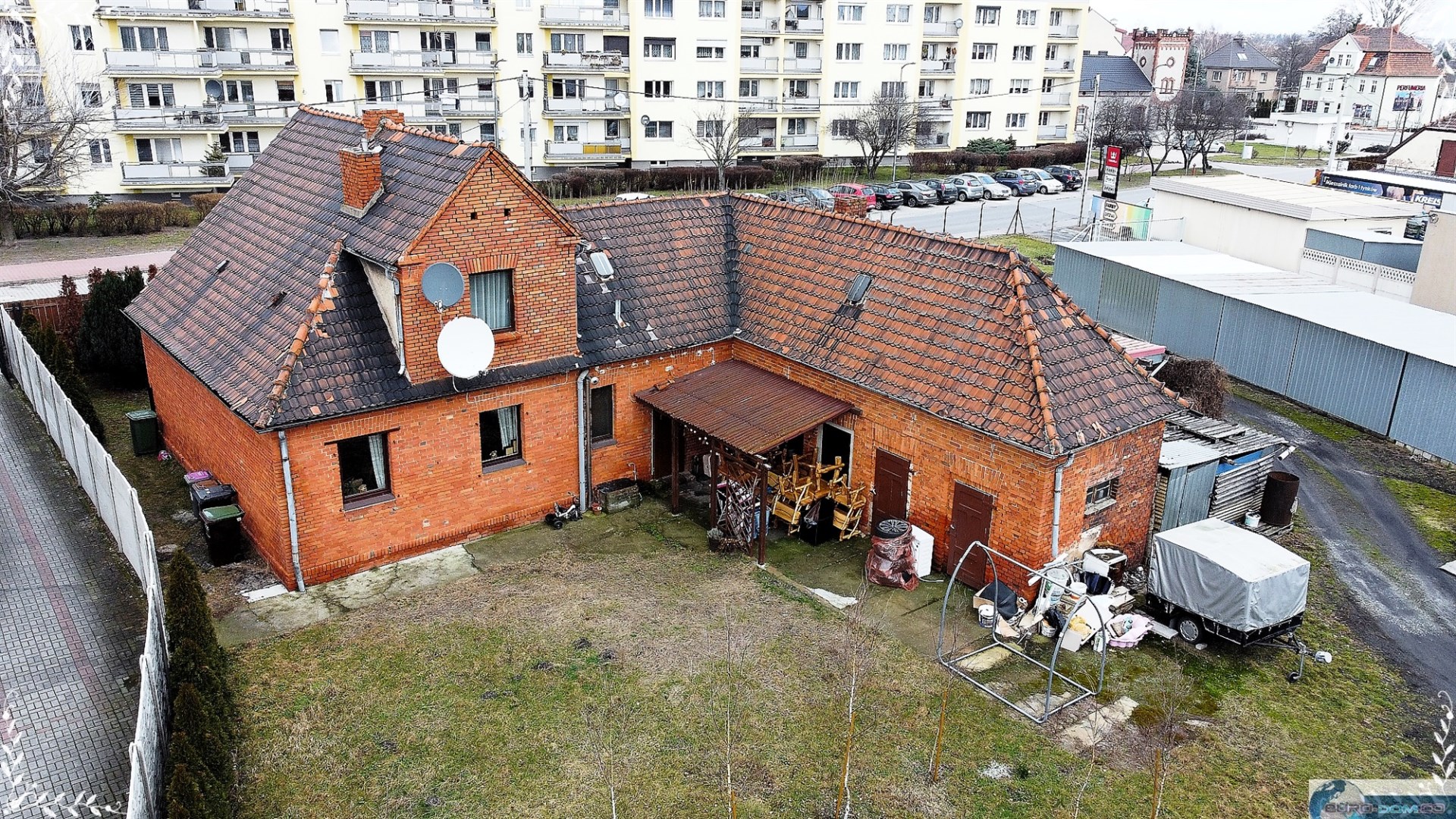 Dom na sprzedaż