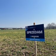 Działka na sprzedaż